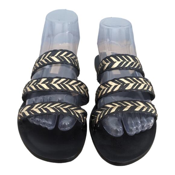 Kaanas Black and Gold Slip on Flat Sandal 6 NWOT - Picture 1 of 10